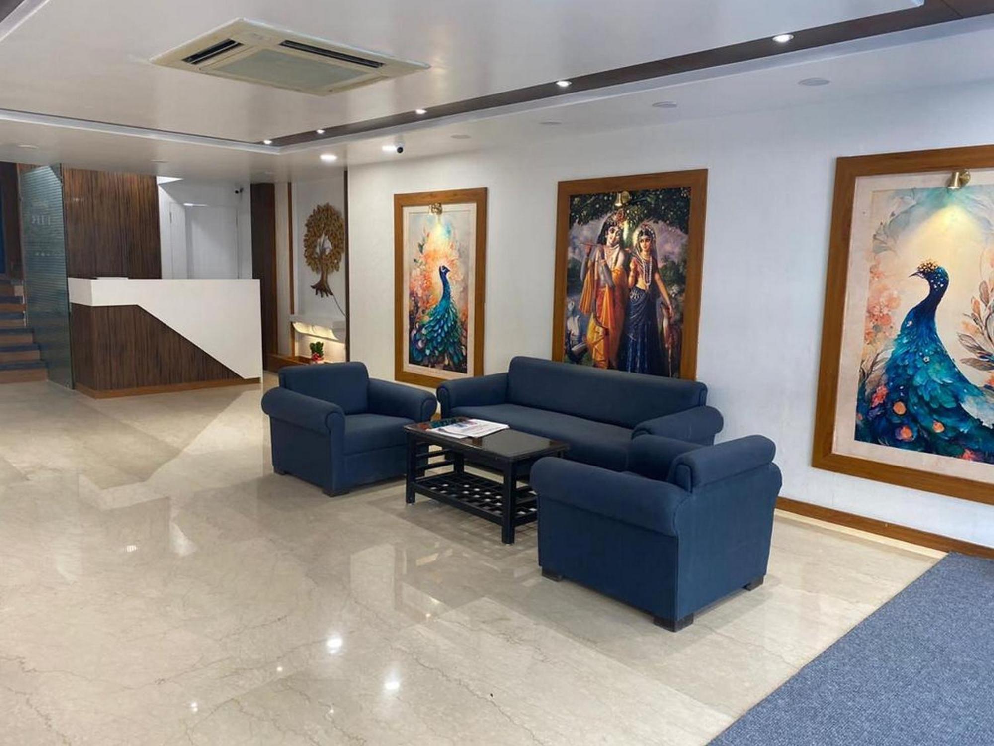 Hotel Eleven Heights Bhopal Exterior photo